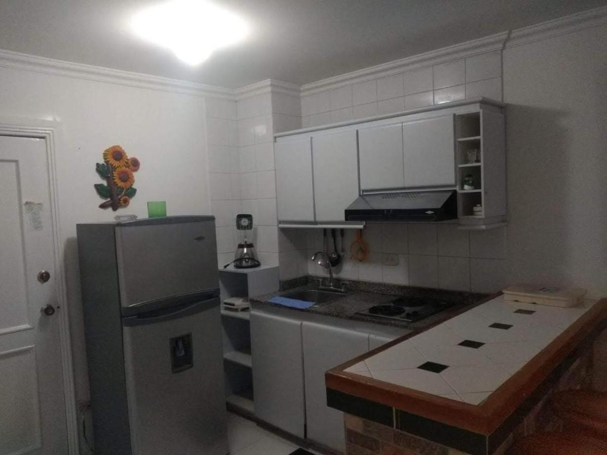 Acogedor Apartamento A 15 Metros Del Mar Santa Marta  Kültér fotó