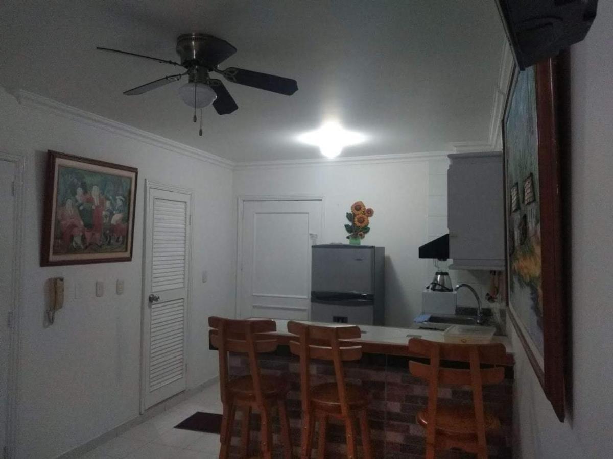 Acogedor Apartamento A 15 Metros Del Mar Santa Marta  Kültér fotó